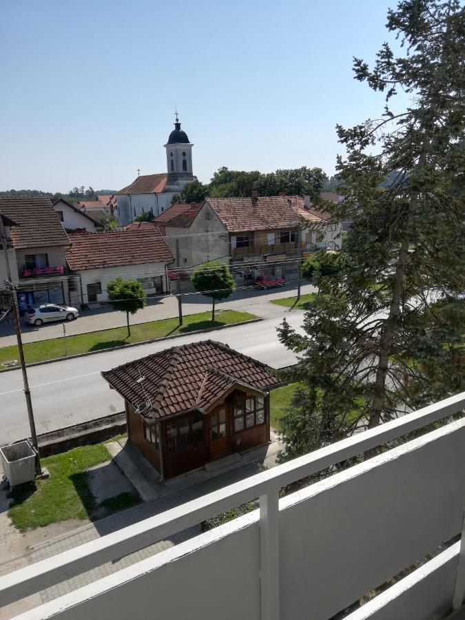 Apartman Simic - Stan Na Dan Bogatić Eksteriør billede